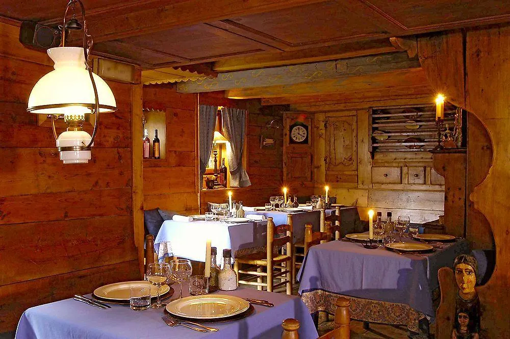 ***  Au Coin Du Feu Hotel Megève França