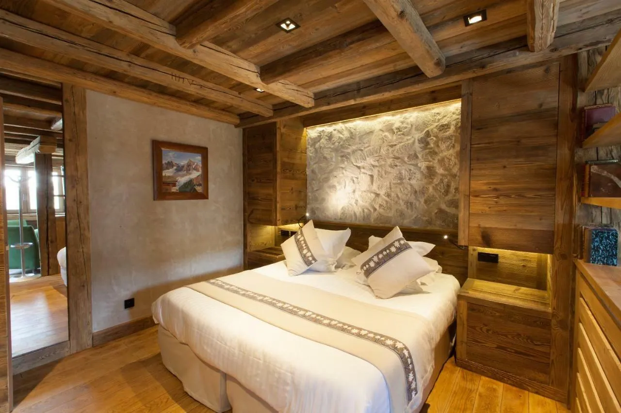 Au Coin Du Feu Hotel Megève